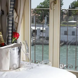 Hotel Dei Dragomanni, Veneza