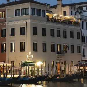 H10 Palazzo Canova Benátky