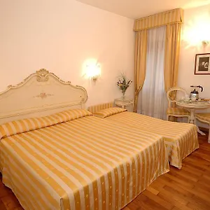Alojamento de Acomodação e Pequeno-almoço Casa Sul Molo, Veneza