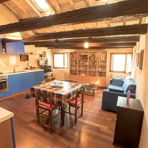 Apartment Ca' La Boheme